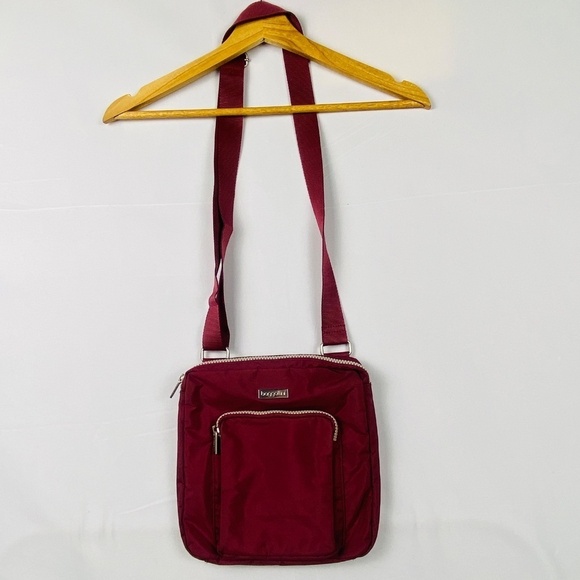 BAGGALLINI Bag Special Edition Prance Crossbody Burgundy Nylon Small - Picture 1 of 16